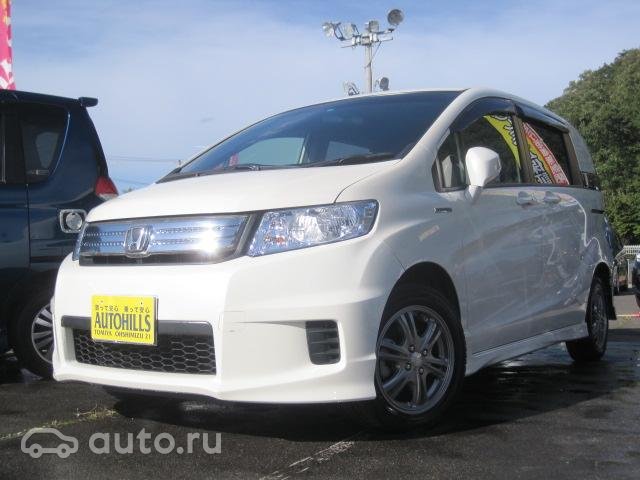 Honda Freed Spike 10гв в Минусинске, авто стоит