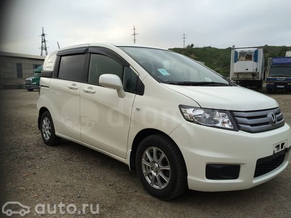 Продажа Honda Freed Spike (Хонда Фрид Спайк)