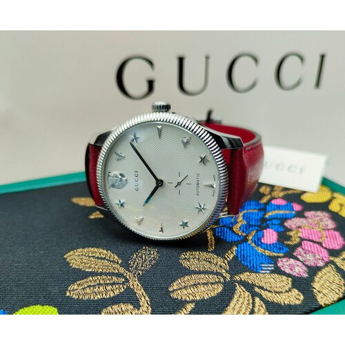 фото Наручные часы gucci ya126346, красный, белый