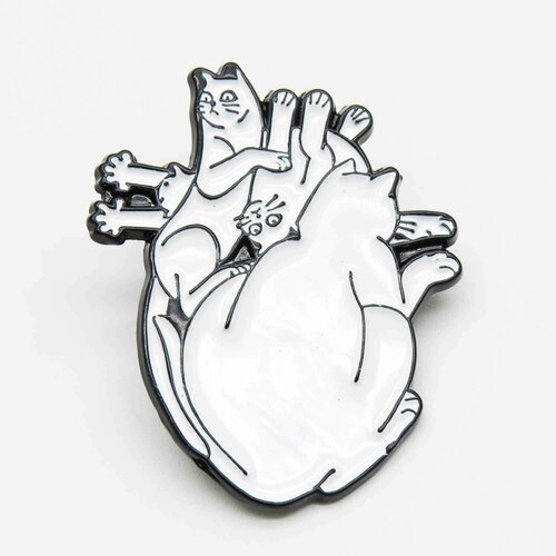 фото Значок сердце с рисунком, эмаль, черный, белый китай