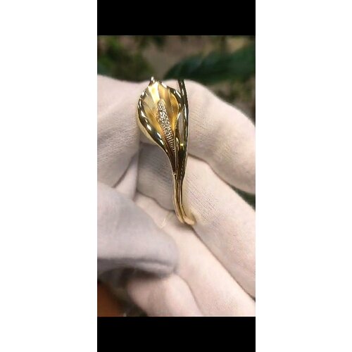 фото Жесткий браслет альдзена золотая чаша б-14021, комбинированное золото, 585 проба, родирование, бриллиант, длина 18 см.