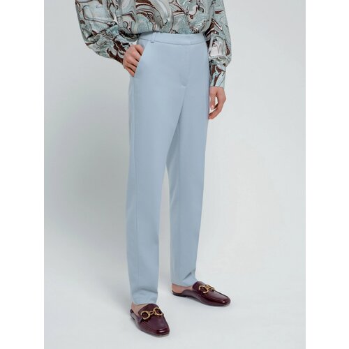 фото Брюки pompa, демисезон/лето, прилегающий силуэт, классический стиль, стрелки, карманы, размер 44, голубой