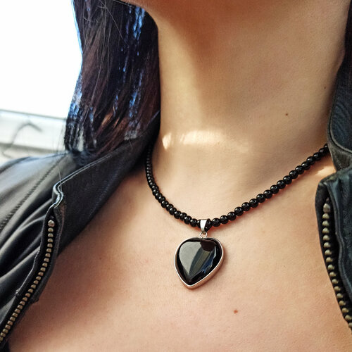 фото Колье с подвеской сердце из черного агата jewelry a vento