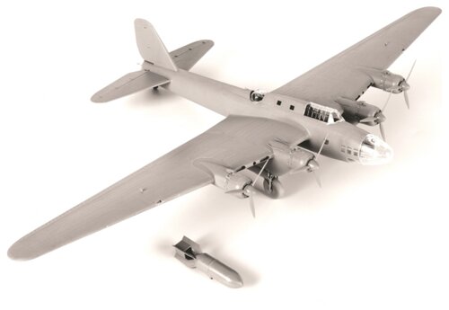 Сборная модель ZVEZDA Советский тяжелый бомбардировщик ТБ-7 (7291) 1:72 Сборные модели Сборная модель ZVEZDA Советский тяжелый бомбардировщик ТБ-7 (7291) 1:72 Сборные модели
