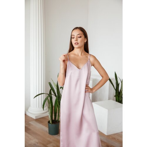 фото Платье-комбинация blisswedd, атлас, миди, размер 48, розовый