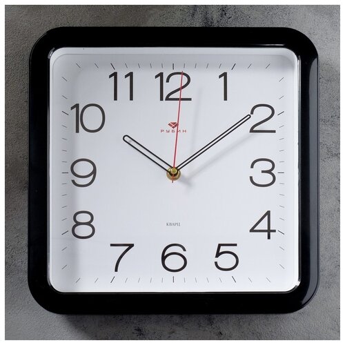 фото Часы настенные "классика", квадратные с закруглёнными углами, 30 x 30 см, чёрные рубин