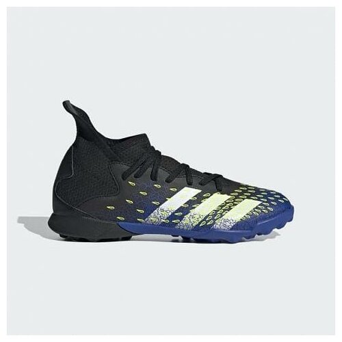 фото Детские шиповки adidas predator, размер 29. длина стопы 17,5см, длина стельки 18см.