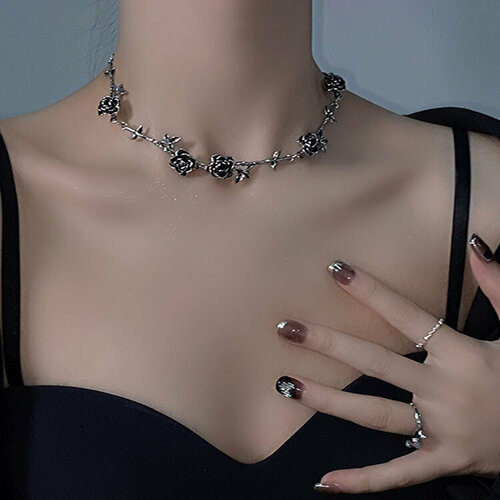 фото Бусы цепочка, цепочка женская, цепочка женская на шею, цепочка на шею, ожерелье, ожерелье бижутерия, ожерелье на шею, цепочка - ожерелье с розочками, длина 22 см, серебряный