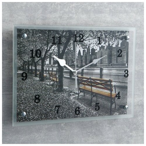 фото Часы настенные прямоугольные "парк на набережной", 25х35 см сюжет 1019028 .