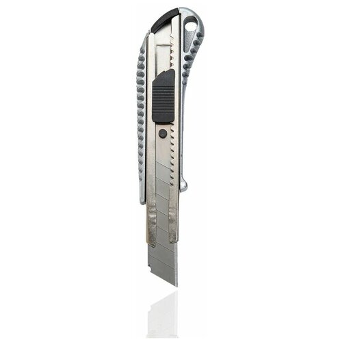 фото Нож канцелярский с сегменгтированным лезвием и автофиксатором, серый металлик, 18 мм wellywell
