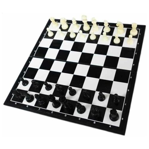 фото Магнитная игра шахматы 3323м нет бренда
