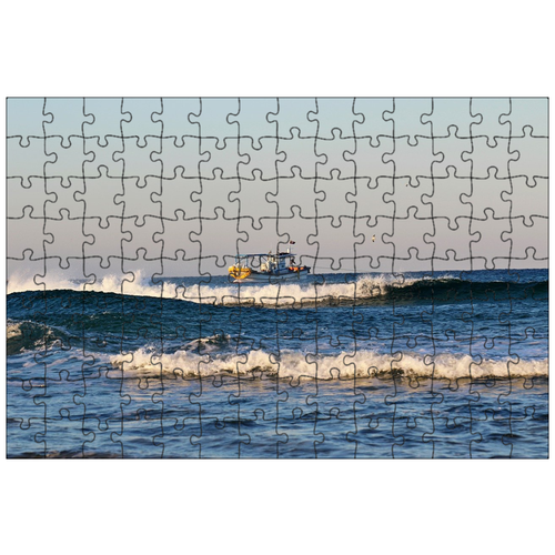 фото Магнитный пазл 27x18см."рыболовная лодка, море, волны" на холодильник lotsprints