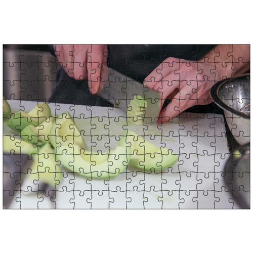 фото Магнитный пазл 27x18см."авокадо, повар, нож" на холодильник lotsprints