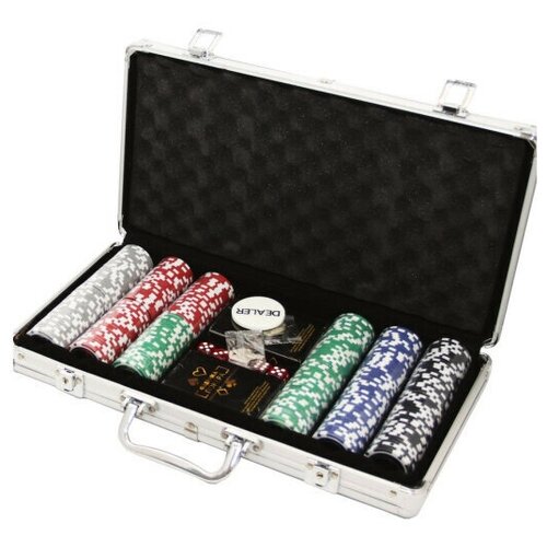 Фото - Настольная игра Фабрика покера Набор для покера в ал. кейсе Фабрика покера (300 фишек) набор для покера фабрика покера в серебристом кейсе 500 фишек с номиналом