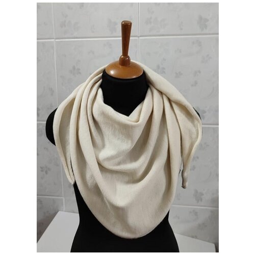 фото Бактус косынка шейный платок 100% мериносовая шерсть цвет молочный lastochka_knit_wear