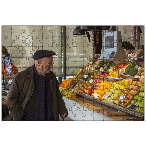 фото Магнитный пазл 27x18см."пожилой человек, фруктовый магазин, весы" на холодильник lotsprints