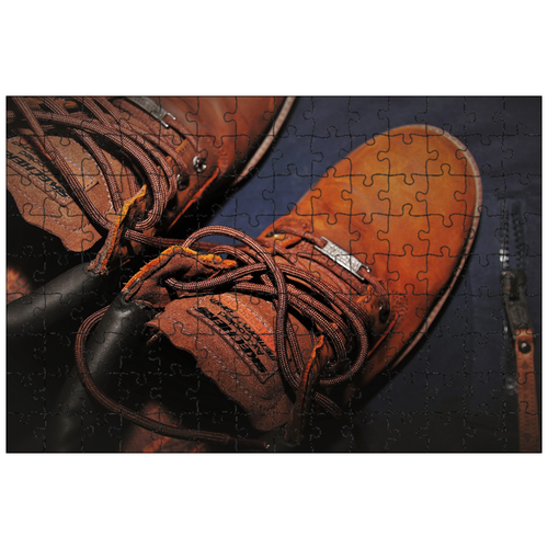 фото Магнитный пазл 27x18см."обувь, шнурки, коричневый" на холодильник lotsprints