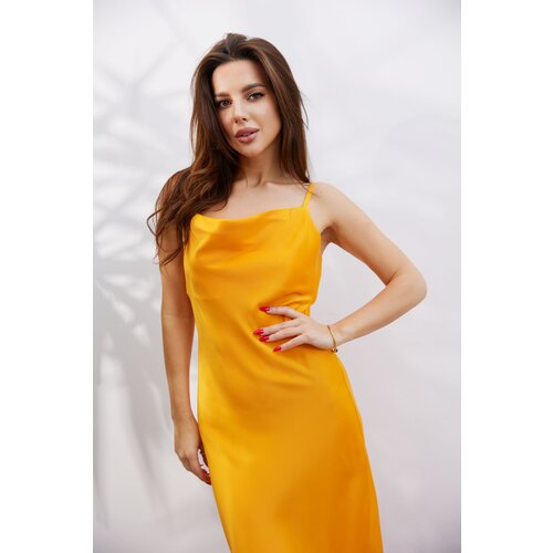 фото Платье-комбинация de'bora rose, атлас, прилегающее, миди, размер м, оранжевый