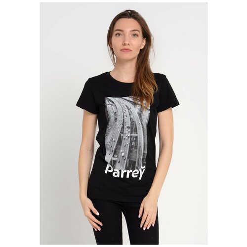 фото Черная женская футболка parrey, белый принт interchange размер s
