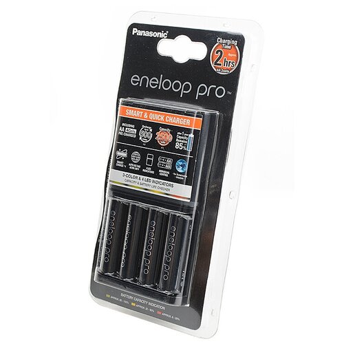 фото Panasonic зарядное устройство для аккумуляторов panasonic smart&quick charger + 4aa2500mah (k-kj55hcd40e)