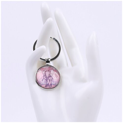 фото Брелок darifly серебристый с большим кольцом для ключей и круглым рисунком "розовый слон на розовом фоне с цветами