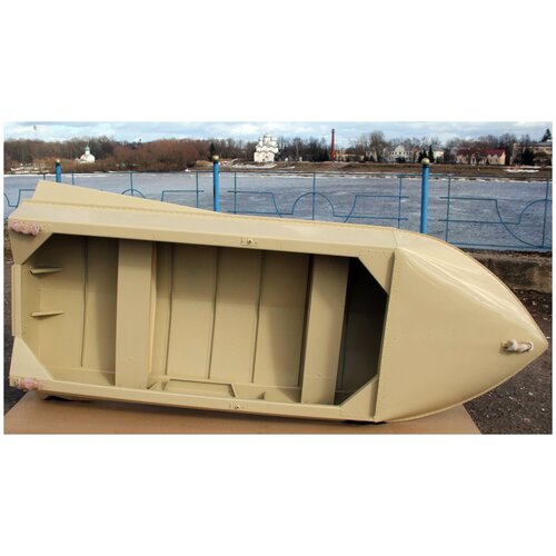 фото Алюминиевая лодка романтика - н 3.0 м., с булями, крашенная в цвет бледно бежевый малютка