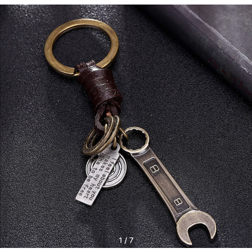 фото Брелки для ключей мужские кожа: гаечный ключ нет бренда