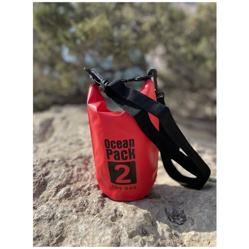 фото Водонепроницаемая сумка-мешок (гермомешок) ocean pack на 2 литра, красная