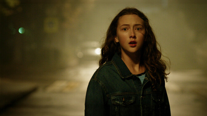 Қыздар жыныс еріндерімен мастурбация жасайды (порно)