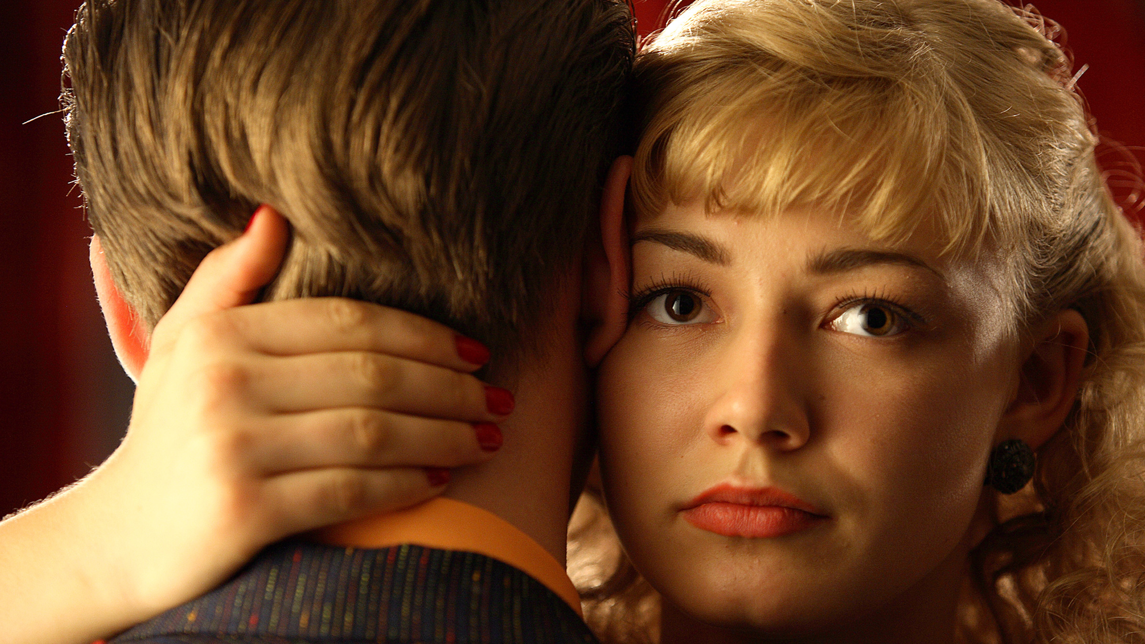 Әтеш соратын жас жігіттер порно видео