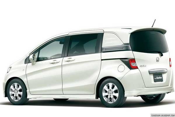 Honda Freed Spike Hybrid Компактвэн - rusavtoplusru