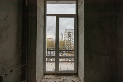 Купить квартиру-студию маленькую у метро Кленовый бульвар (бирюзовая ветка) в Москве и МО - изображение 28