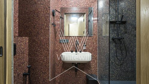 Купить квартиру с евроремонтом в районе Нагорный в Москве и МО - изображение 42