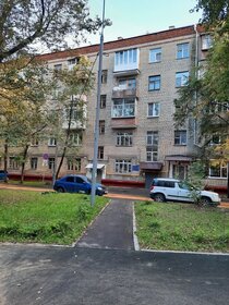 Купить однокомнатную квартиру на вторичном рынке в городе-парке «Первый Московский» в Москве и МО - изображение 40