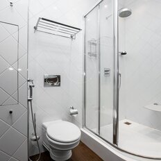 Квартира 230 м², 5-комнатная - изображение 1