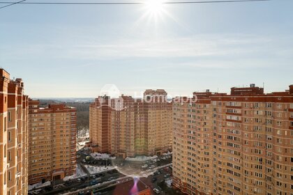 Купить квартиру с ремонтом у метро МЦК Панфиловская в Москве и МО - изображение 20
