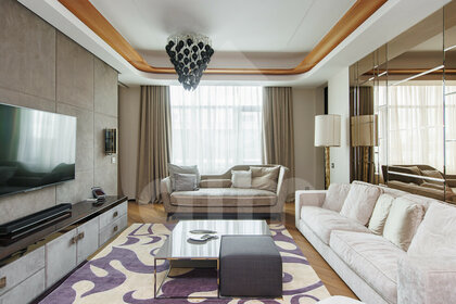 Купить квартиру площадью 200 кв.м. в районе Кунцево в Москве и МО - изображение 35