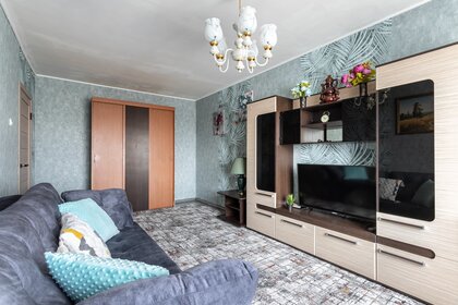 40 м², 1-комнатная квартира 2 200 ₽ в сутки - изображение 113