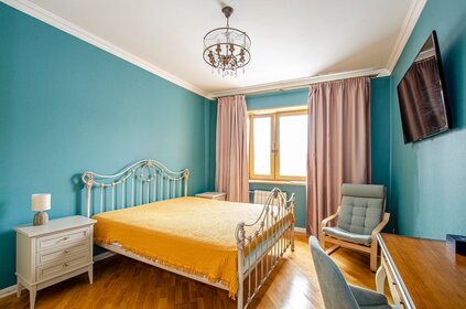 Купить квартиру на первом этаже в районе Черёмушки в Москве и МО - изображение 19