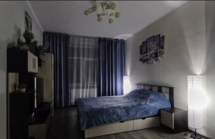 40 м², 1-комнатная квартира 2 500 ₽ в сутки - изображение 85