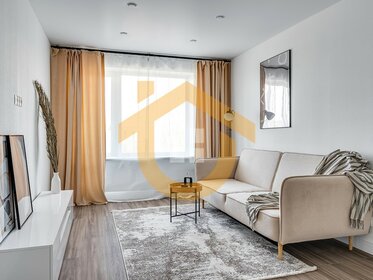 Купить квартиру с дизайнерским ремонтом и в новостройке в Москве и МО - изображение 12