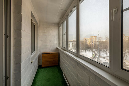 Купить квартиру-студию площадью 40 кв.м. в Москве - изображение 33
