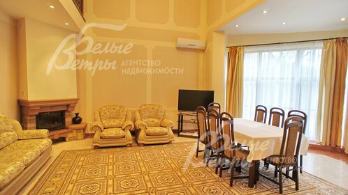 Купить квартиру с дизайнерским ремонтом в районе Гагаринский в Москве и МО - изображение 13