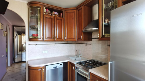 Купить квартиру с современным ремонтом в районе Хамовники в Москве и МО - изображение 11