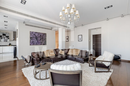 Купить квартиру с высокими потолками и в новостройке в Москве и МО - изображение 2