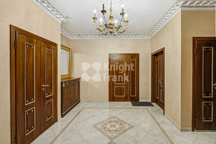 Купить квартиру с дизайнерским ремонтом у метро Новаторская (бирюзовая ветка) в Москве и МО - изображение 16