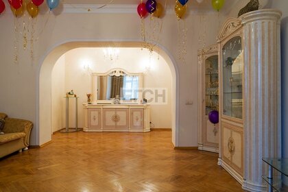 Купить квартиру с отделкой в районе Донской в Москве и МО - изображение 18