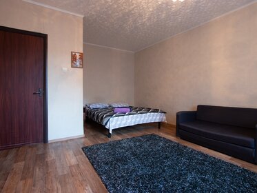 37 м², 1-комнатная квартира 2 600 ₽ в сутки - изображение 7