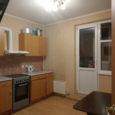 Квартира 100 м², 4-комнатная - изображение 1