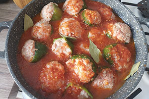 Тушим перцы